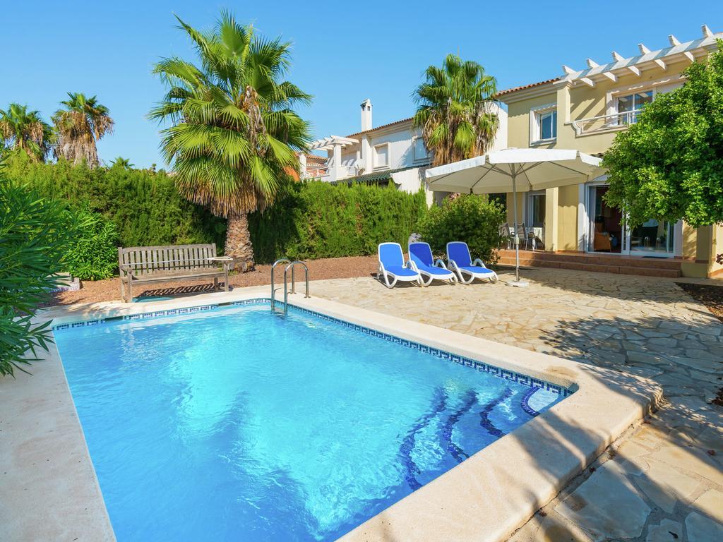 Belvilla By Oyo Villa Mosa Claire Banos y Mendigo 外观 照片